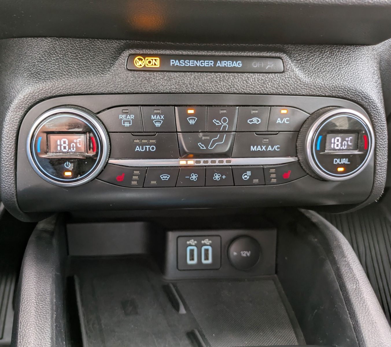 Ford Focus Turnier Cool & Connect *AHK*KAMERA*LED*