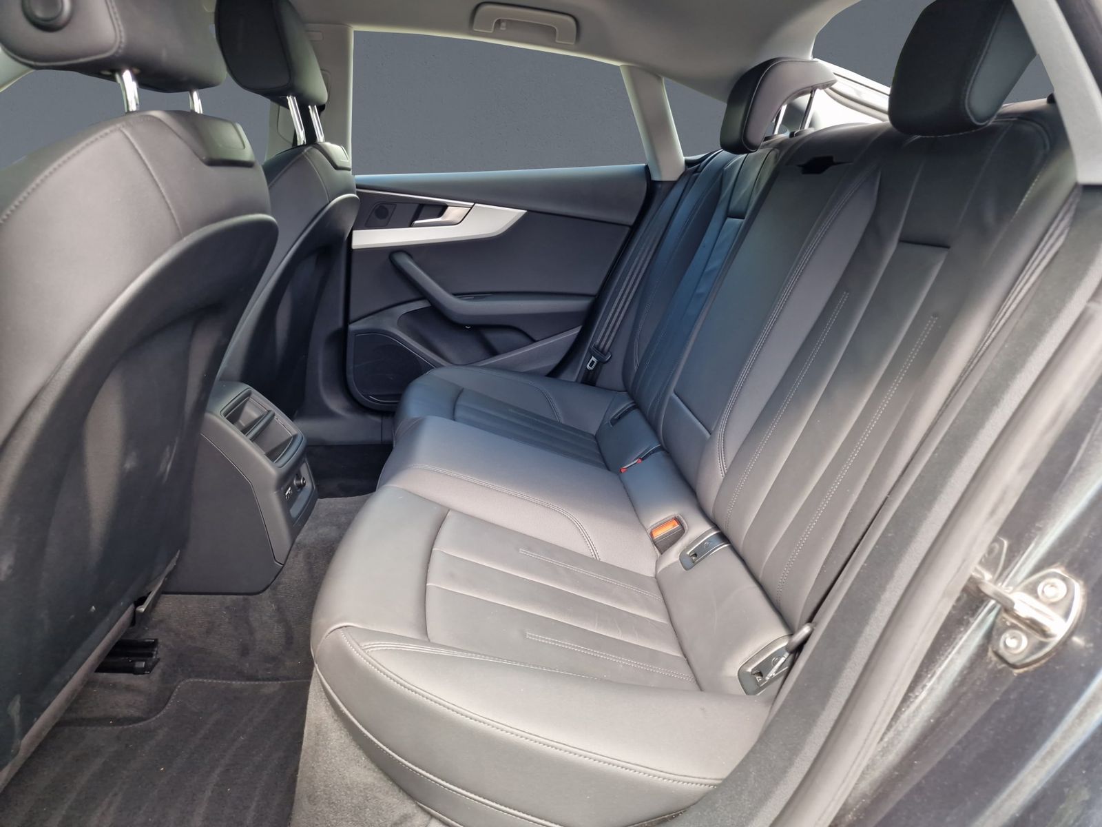 Audi A5 Sportback 45 TFSI qu S line NAVI AHK Leder 19