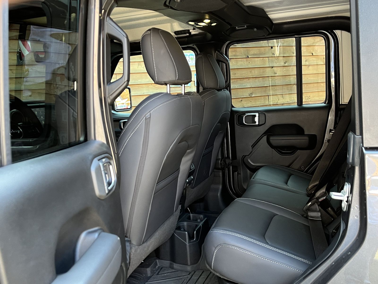 Jeep Gladiator 3,6l WILLYS 4x4 CarPlay AHK ALPINE LPG