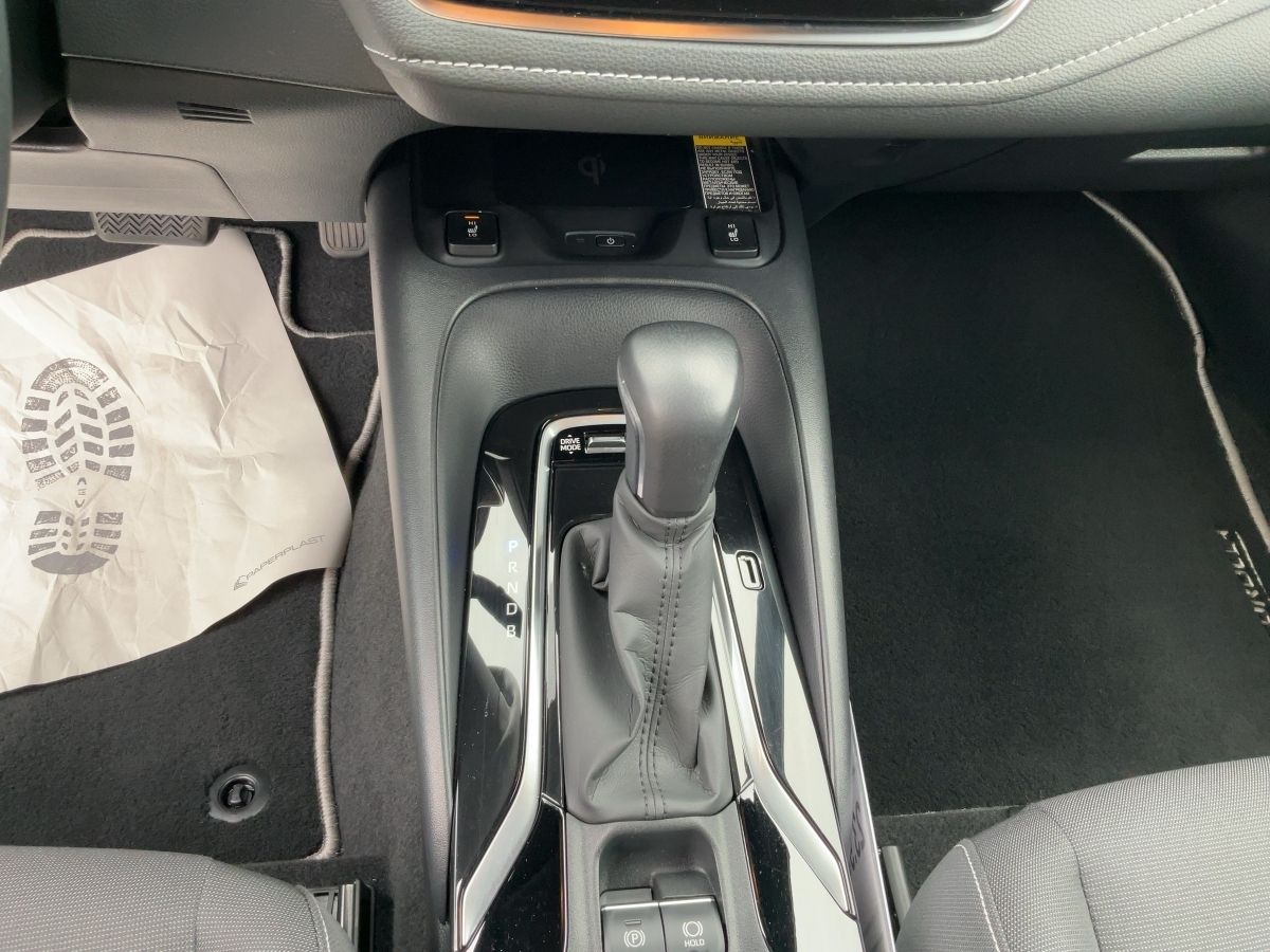 Toyota Corolla - Samsaru's Car Outlet
