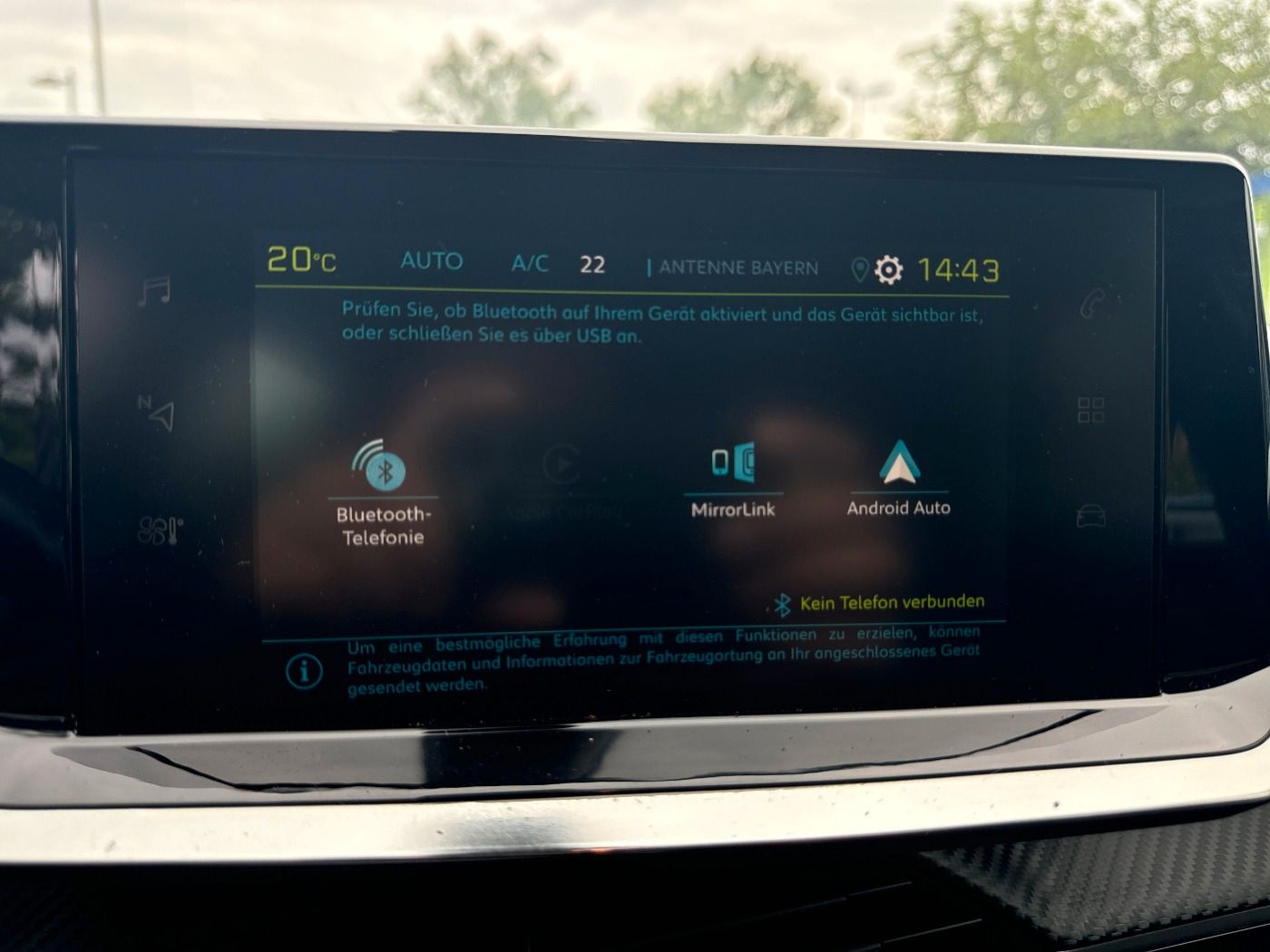Peugeot 2008 e- Active Pack - Samsaru's Car Outlet