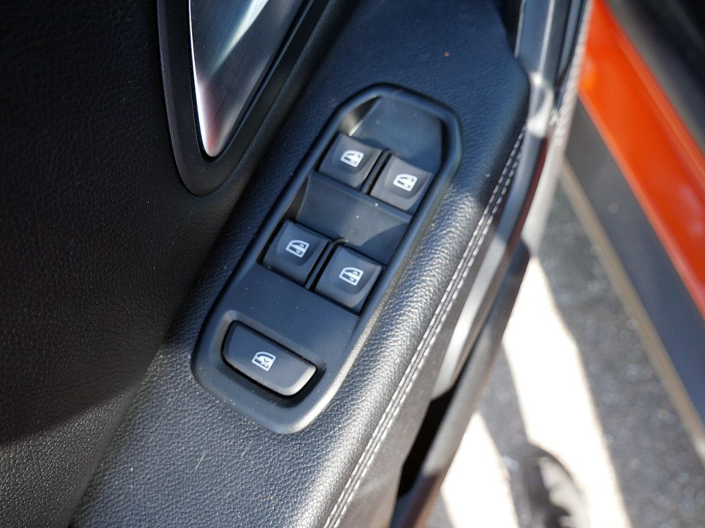 Dacia Duster Prestige+ TCe 150 4WD - Samsaru's Car Outlet