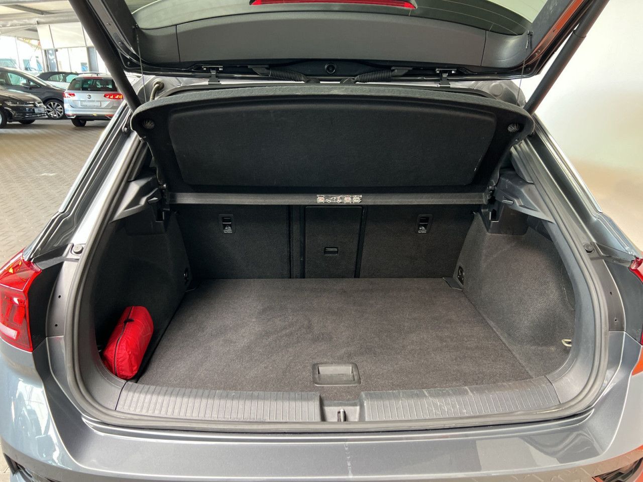 Volkswagen T-ROC SPORT 2.0 TDI 4M DSG - Samsaru's Car Outlet