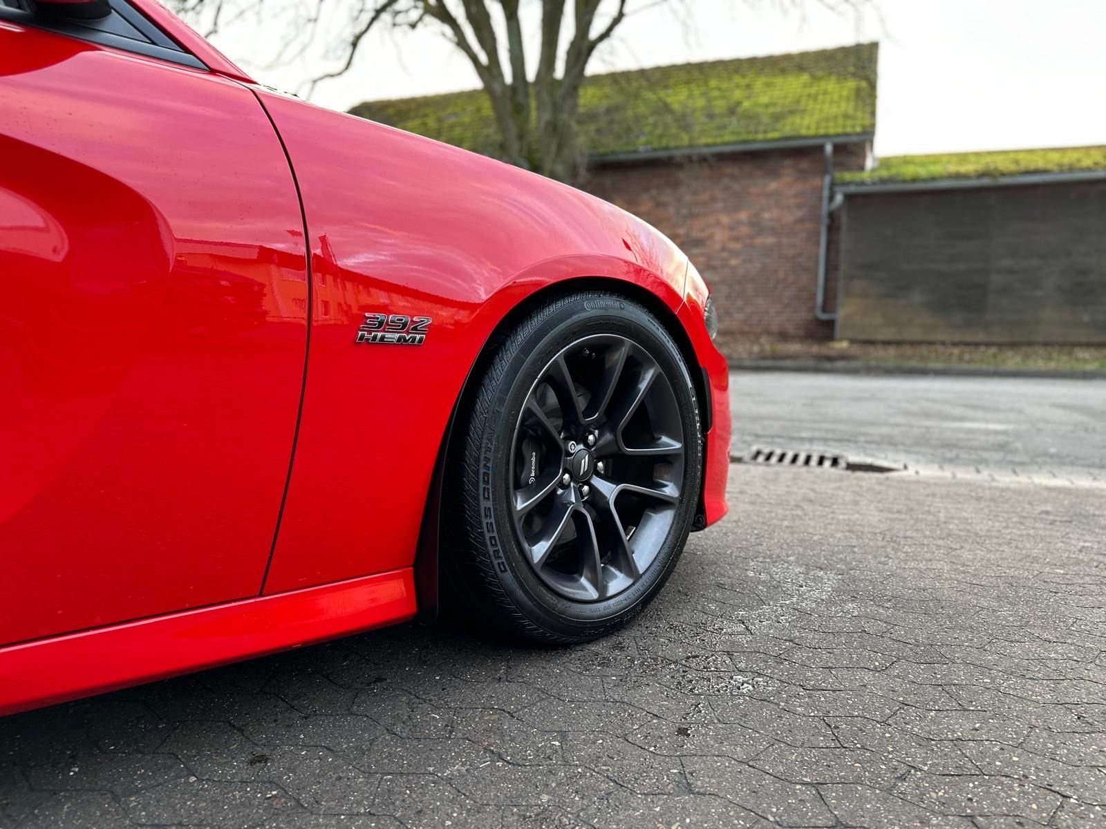 Dodge SRT*6,4*V8*BREMBO*STERNHIMMEL*NAVI*LED*GARANTIE*