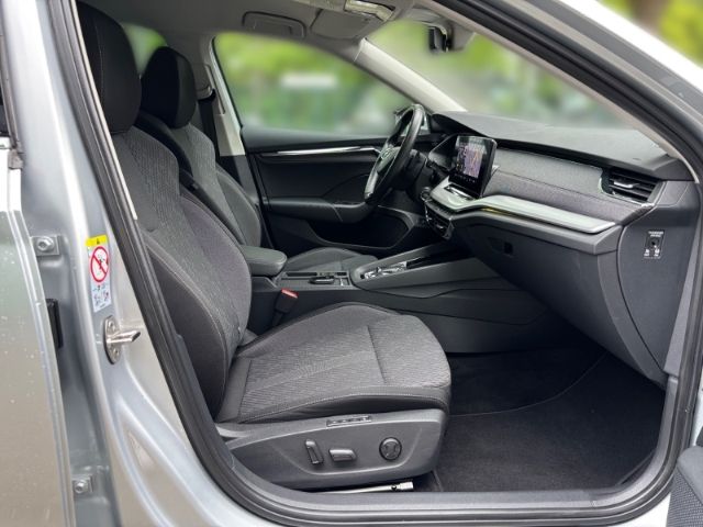 Skoda Octavia Combi Style iV 1.4 TSI - Samsaru's Car Outlet