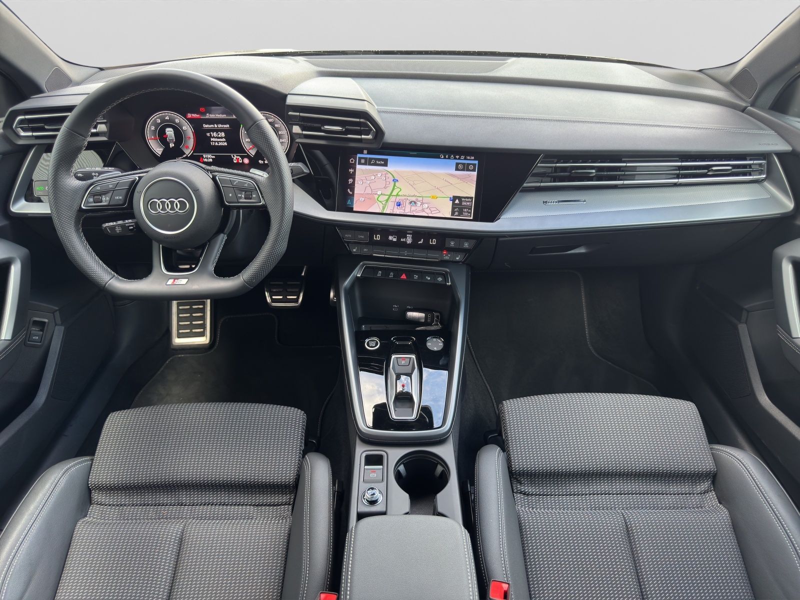 Audi A3 Sportback TFSI S line Black Navi LED Kamera