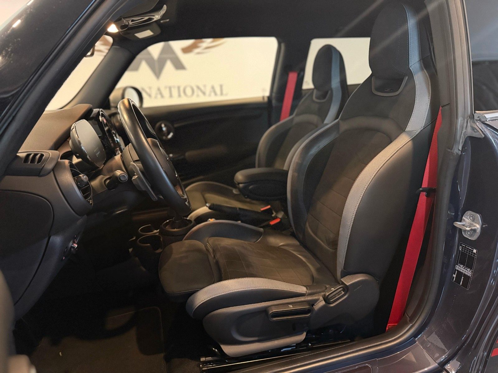 MINI Mini John Cooper Works GP Aut. - Samsaru's Car Outlet