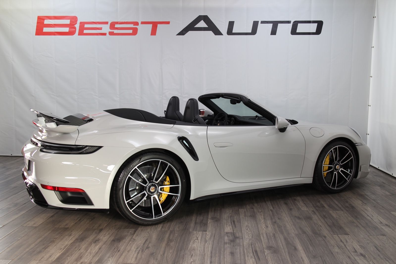 Porsche 911 992 Turbo S Cabriolet Keramik Lift PSAM PDLS