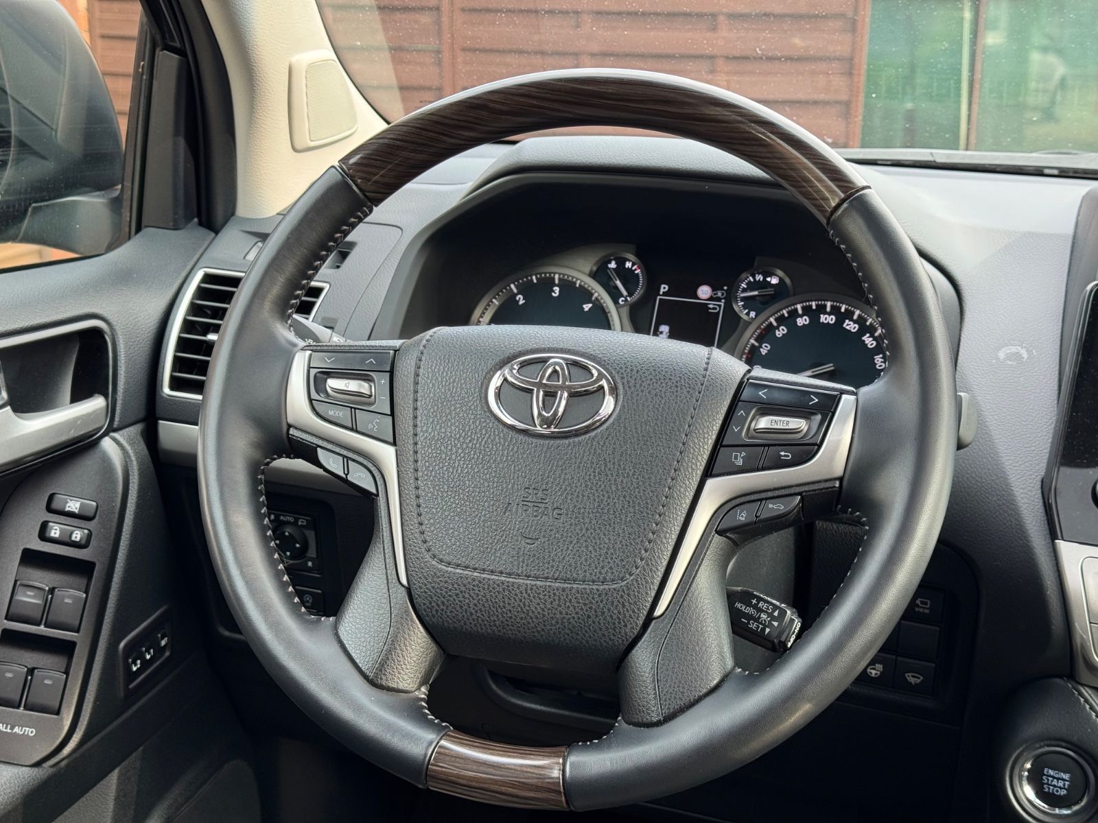 Toyota Land Cruiser TEC-Edition 4x4 OFFROAD LUFT SITZKL