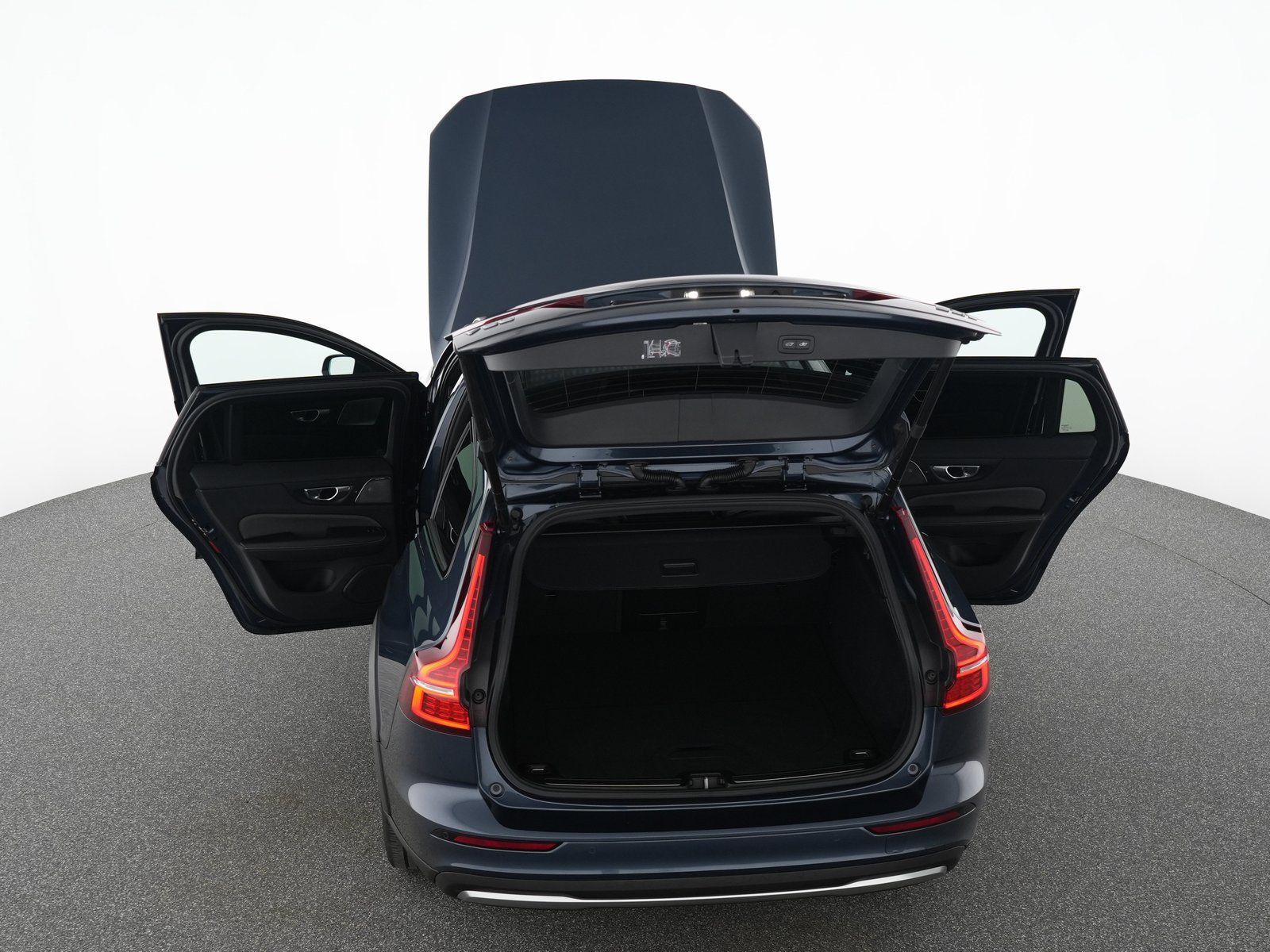 Volvo V60 CC B4 AWD Ultimate SONDERFINANZIERUNG 1,99%*