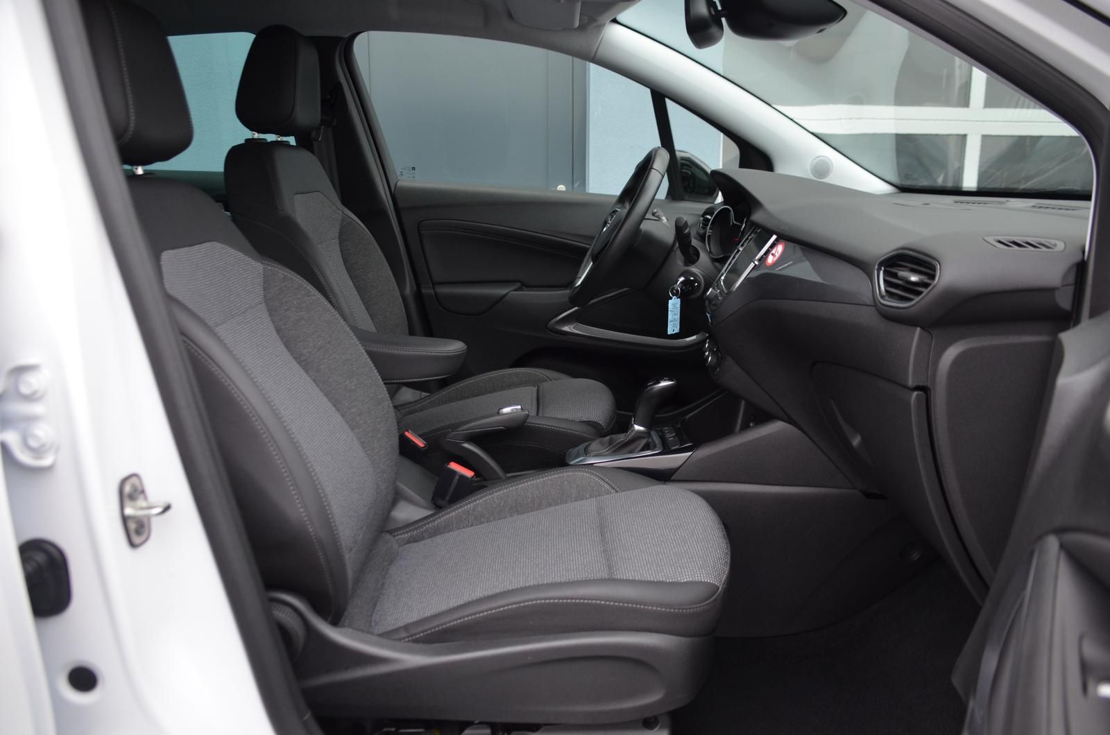 Opel Crossland - Samsaru's Car Outlet