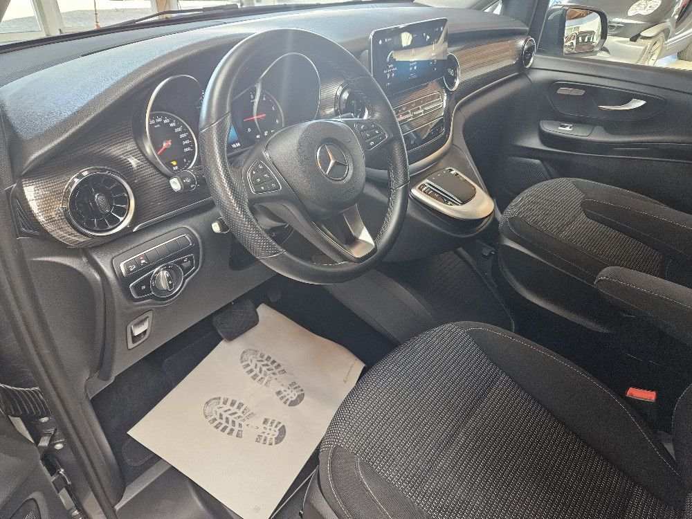 Mercedes-Benz V 300d Lang 4MATIC Edition - Samsaru's Car Outlet