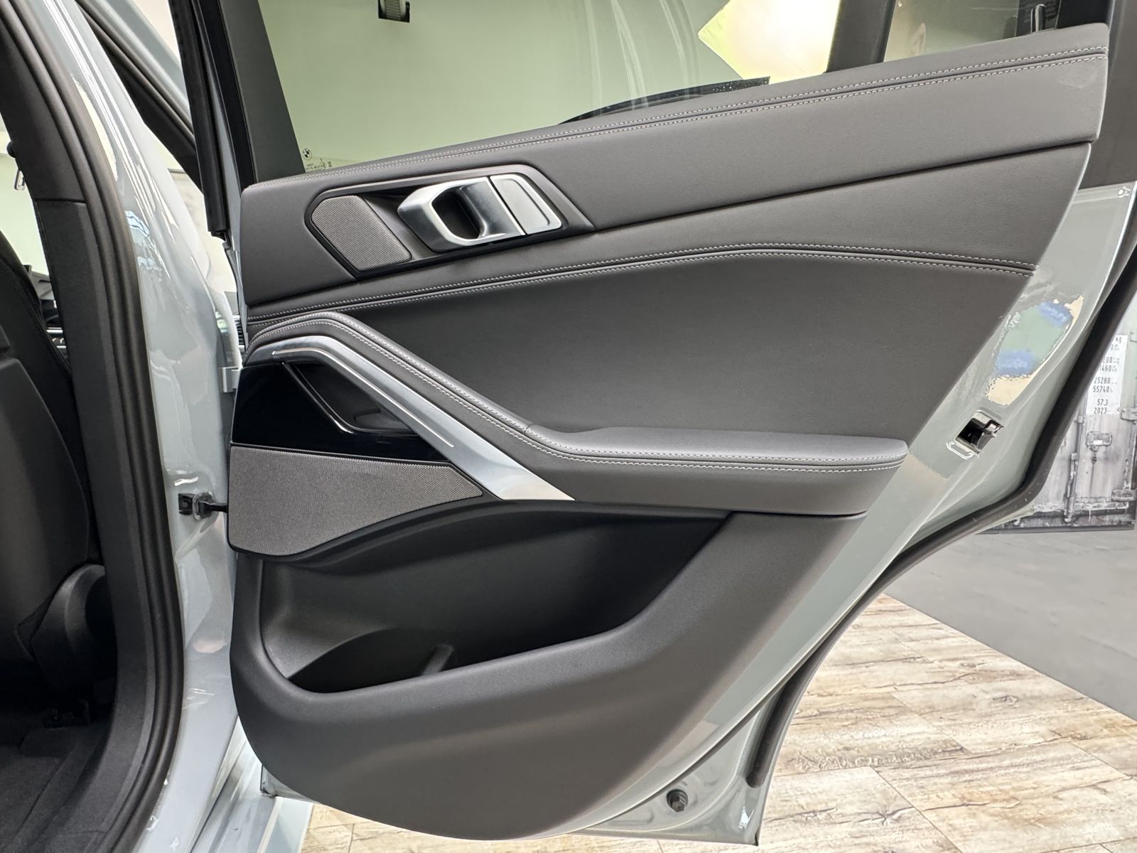 BMW X6 xDrive40d M Sport Pro - Samsaru's Car Outlet