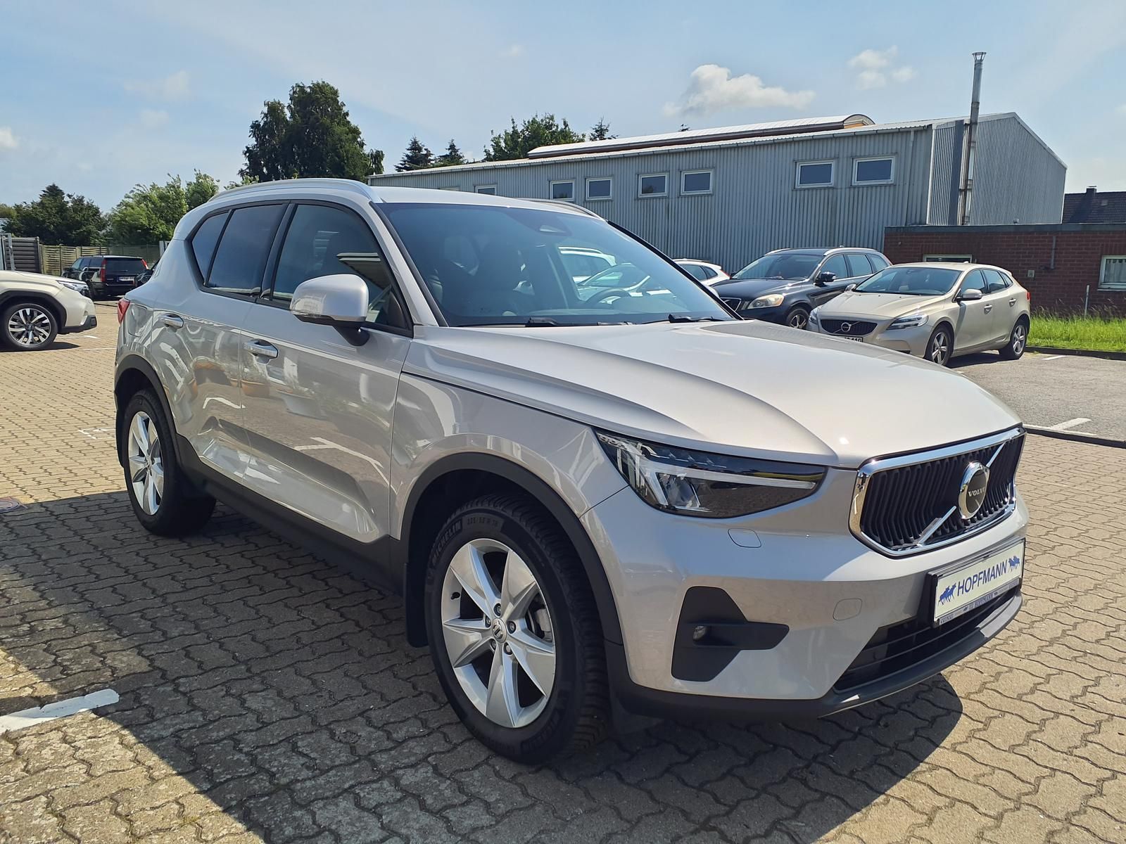 Volvo XC40 B4 Benzin Aut. AHK / ACC / BLIS