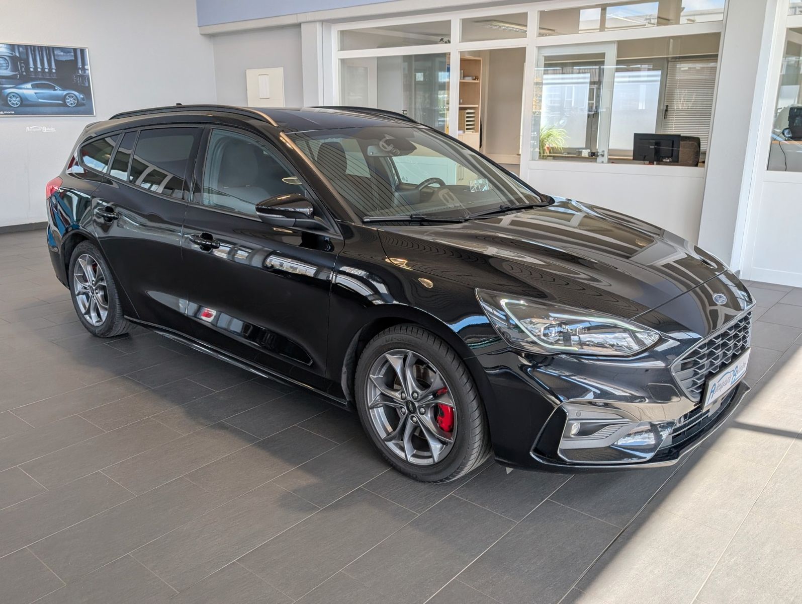 Ford Focus TDCi ST-Line X - Samsaru's Car Outlet
