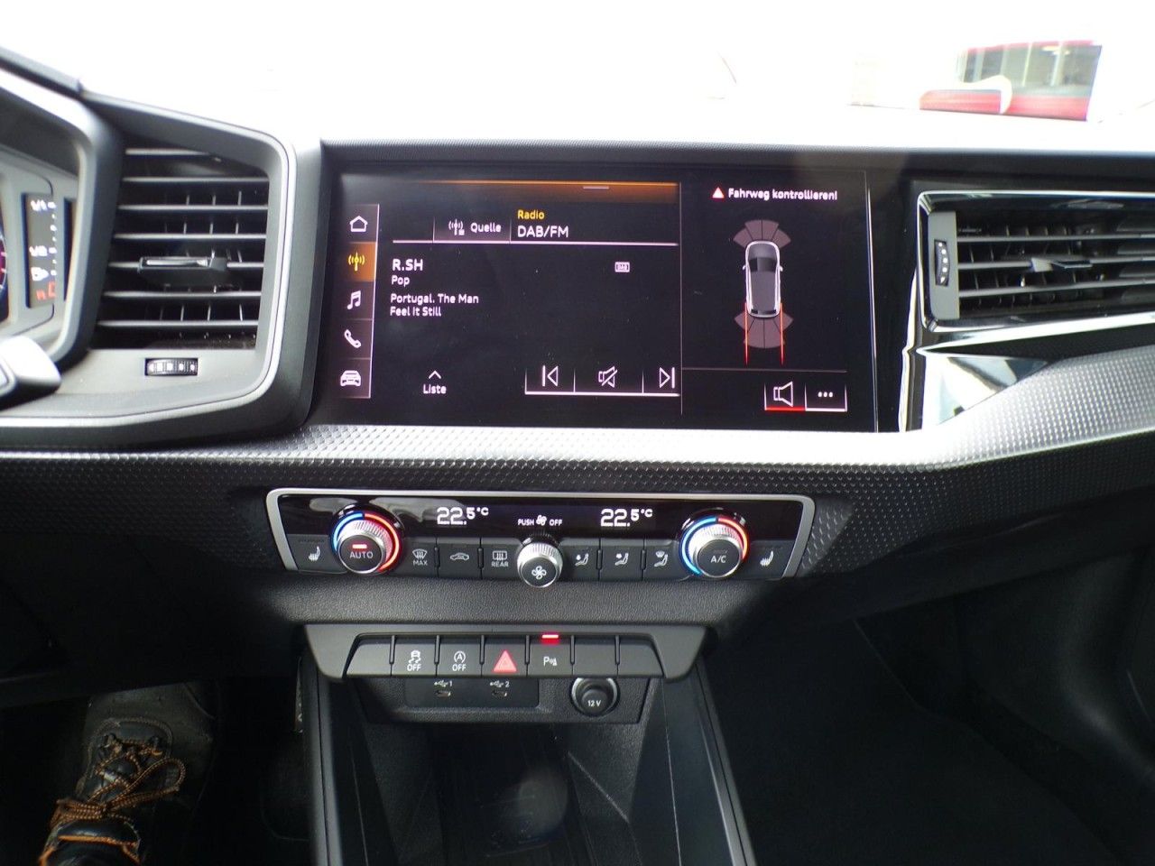 Audi A1 SPORTBACK 25 TFSI S-TRONIC - Samsaru's Car Outlet
