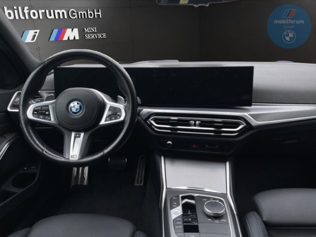 BMW 330 e xDrive M-Sport Pro LCI ACC AHK HUD HiFi
