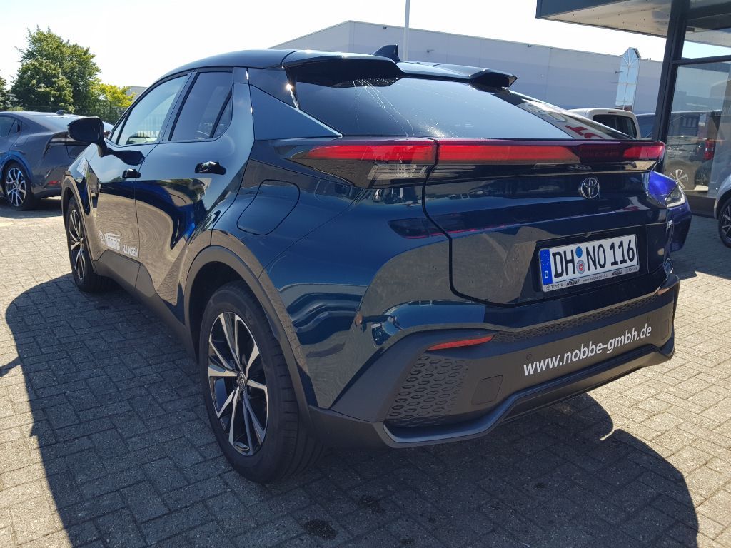 Toyota C-HR 1.8 Hybrid - Samsaru's Car Outlet