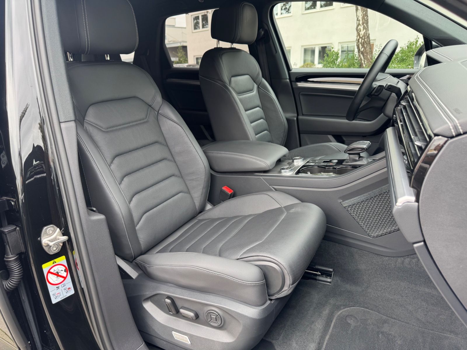 Volkswagen Touareg 3.0TSI/4M/Luft/Inno/Fahr-Ass+/360°/20"