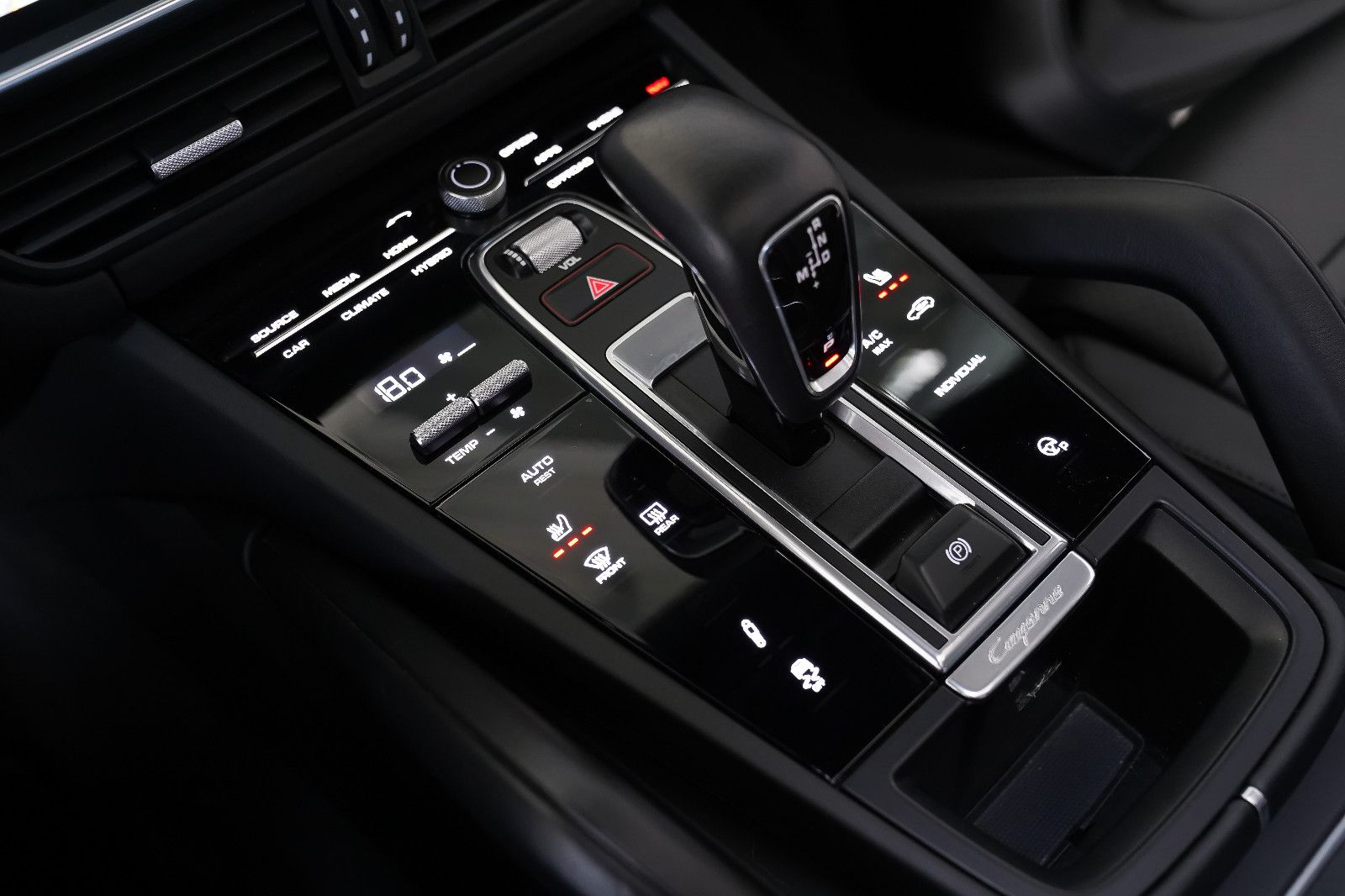 Porsche Cayenne E-Hybrid SportDesign Pano Burmester® 3D