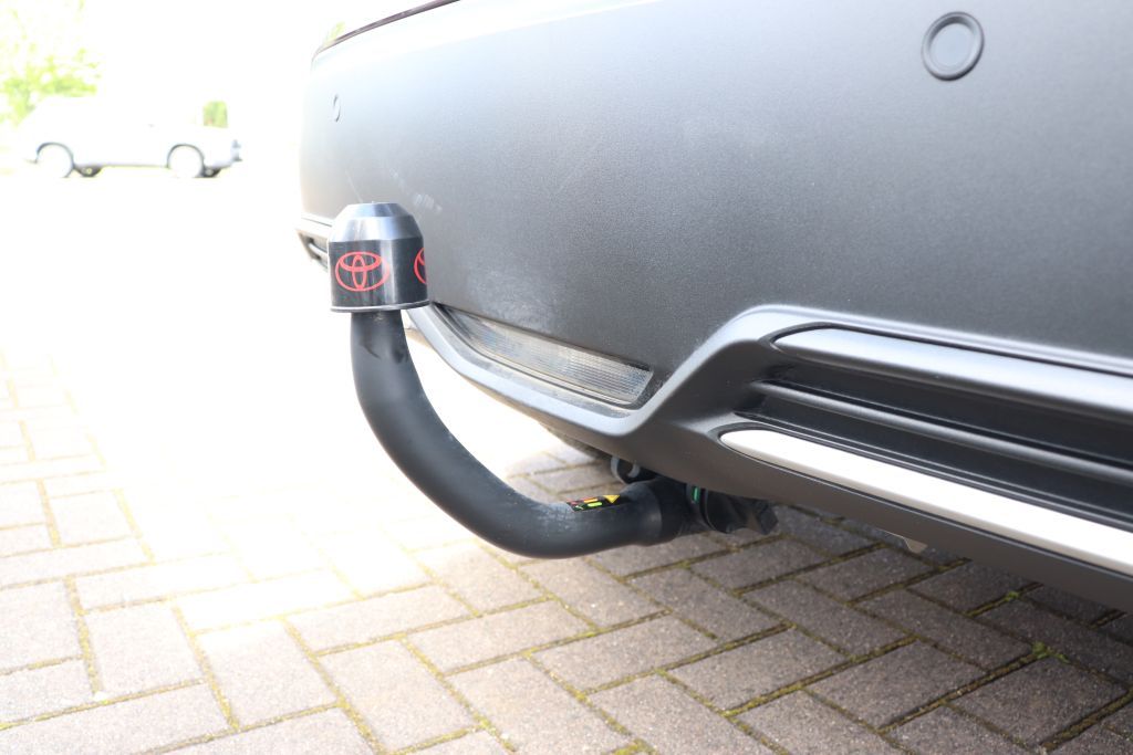 Toyota C-HR 2.0 Hybrid GR Sport - Samsaru's Car Outlet
