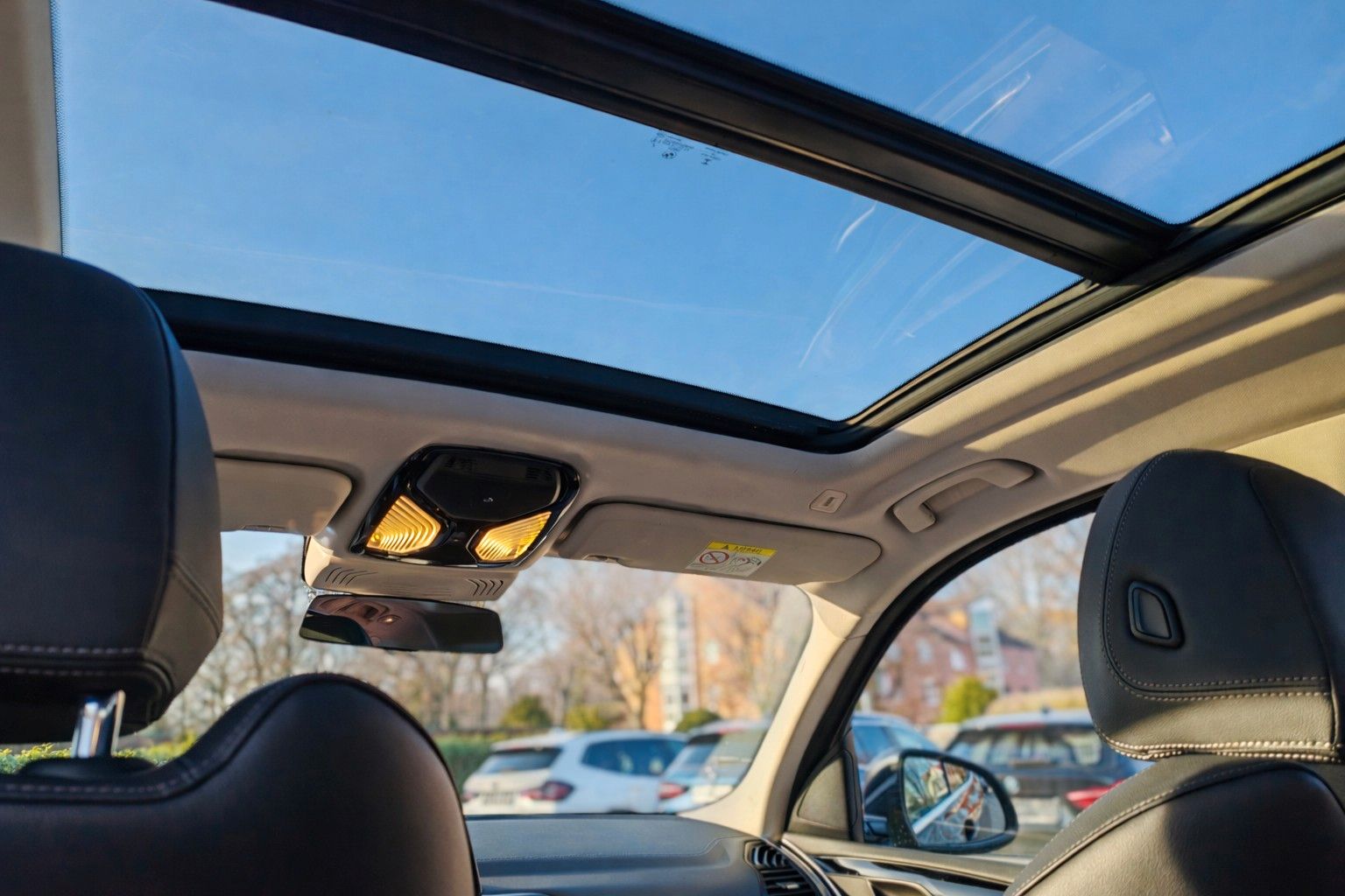 BMW X3 xD20d xLine KAM HUD PANO AHK LEDER