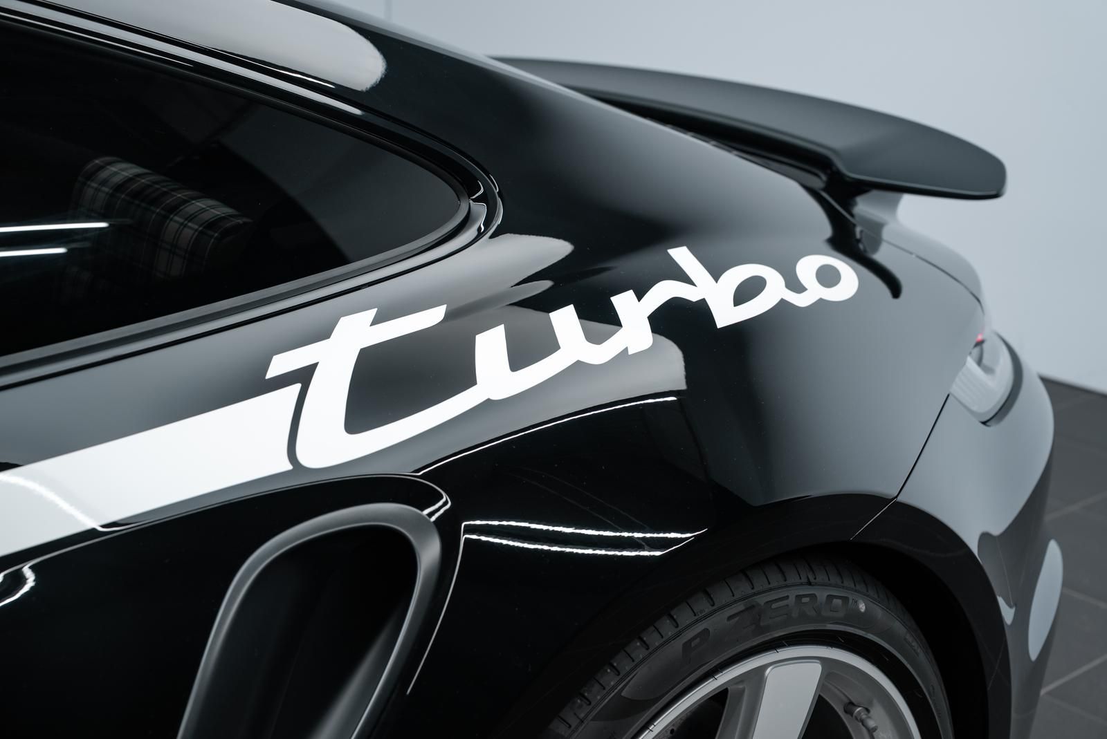 Porsche 911 Turbo 50 Jahre HERITAGE/360/BURM.