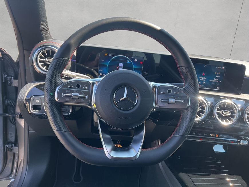 Mercedes-Benz CLA 200 d 4M AMG - Samsaru's Car Outlet
