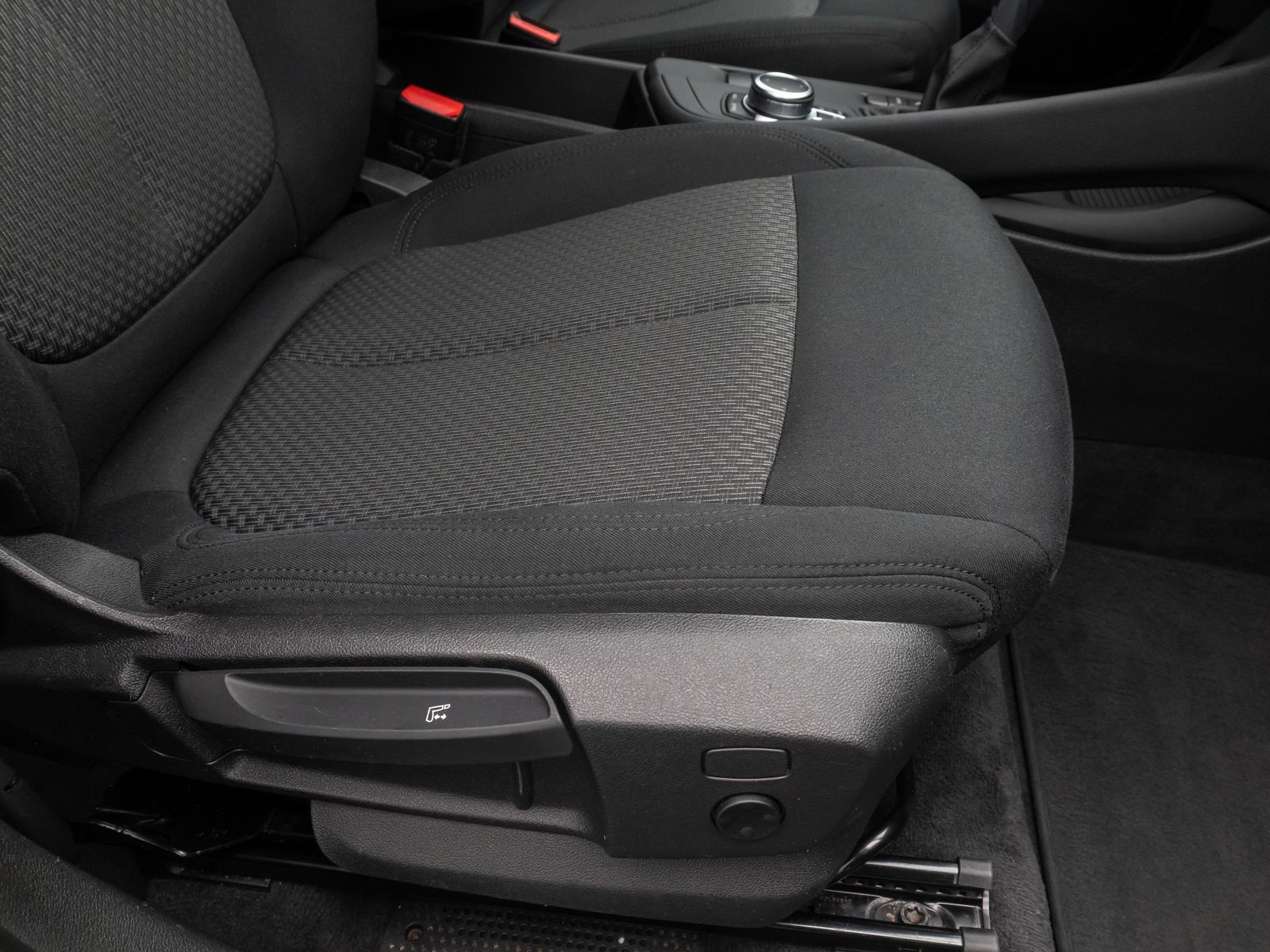 BMW X1 xD25e - Samsaru's Car Outlet