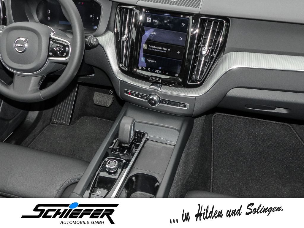 Volvo XC60 B4 D AWD Plus Bright *Panorama AHK*