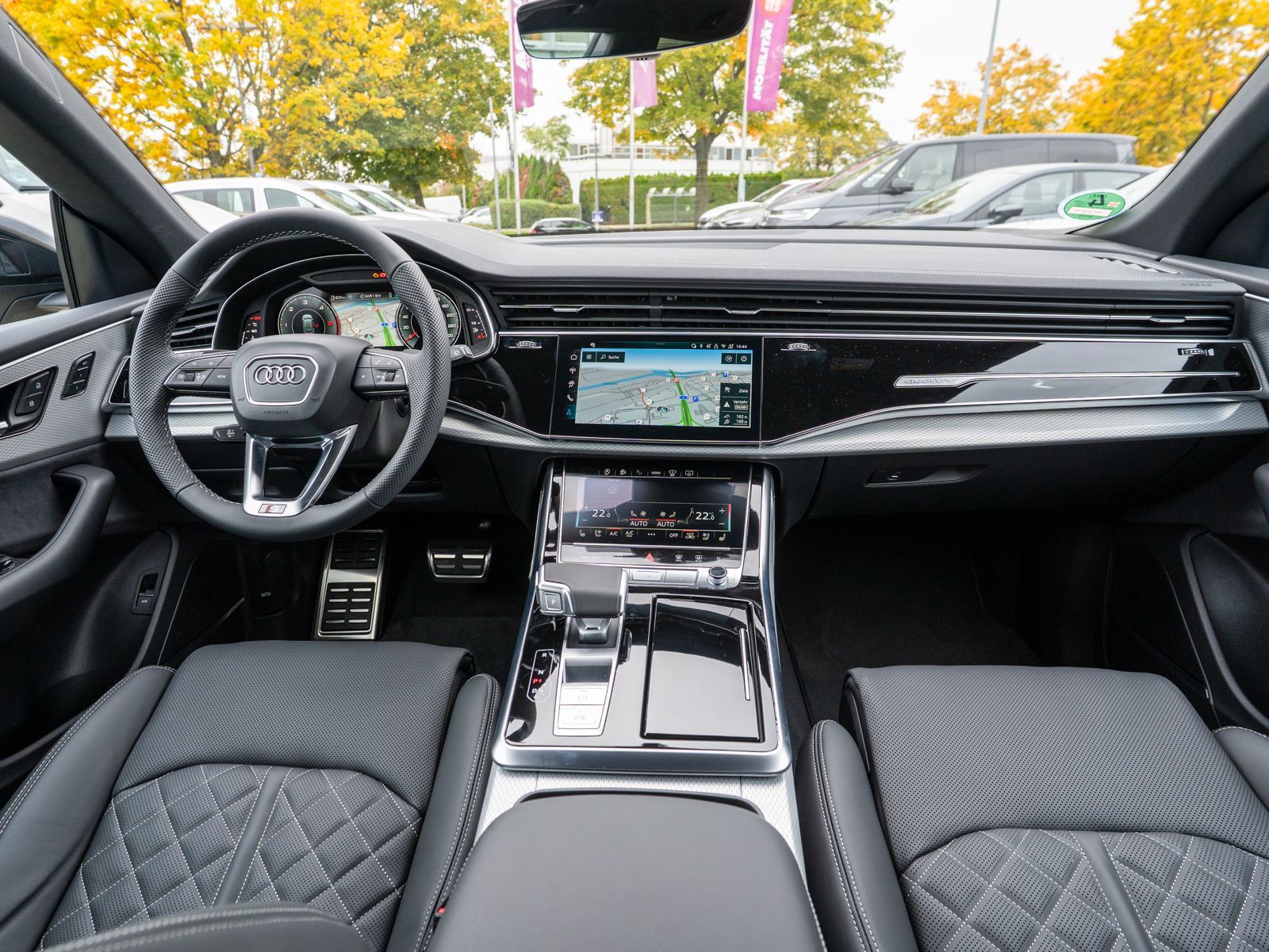 Audi Q8 50 TDI S line quattro Pano B&O HUD VC AHK