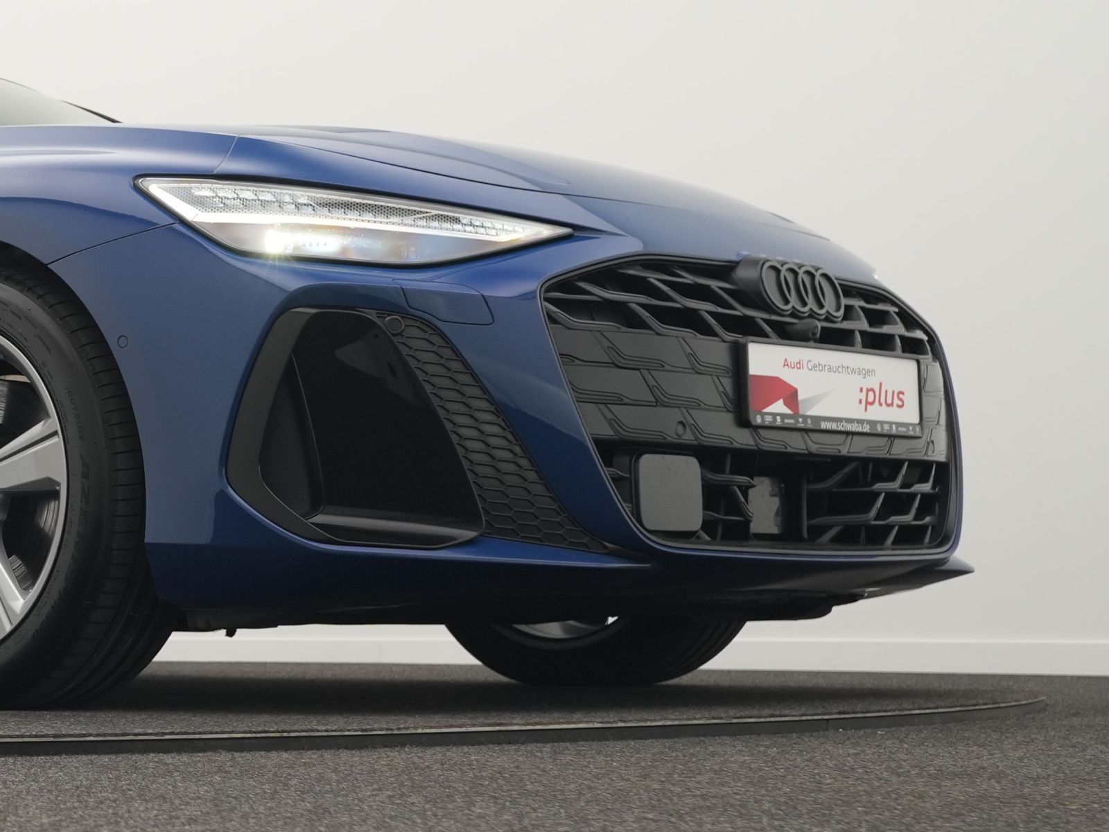 Audi A6 Avant S line TDI quattro *AHK*PANO*HdUp*19''*