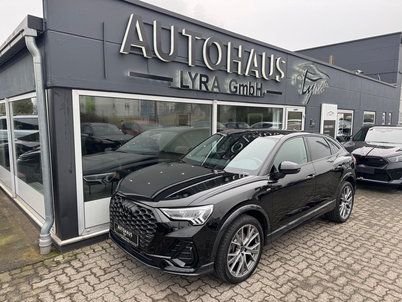 Audi Q3 Sportback 40 TFSI quattro - Samsaru's Car Outlet