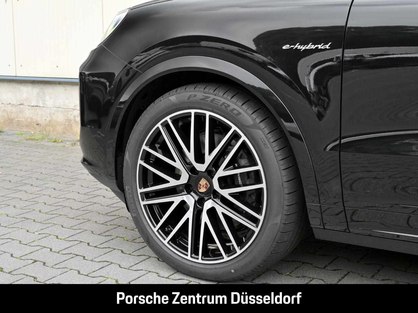 Porsche Cayenne E-Hybrid Surround-View InnoDrive Head-Up