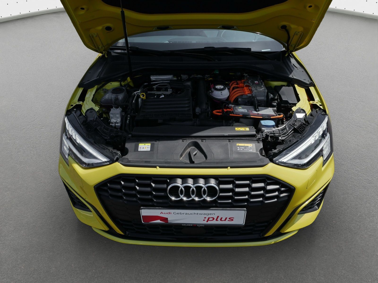 Audi A3 Sportback 40 TFSIe S-line - Samsaru's Car Outlet