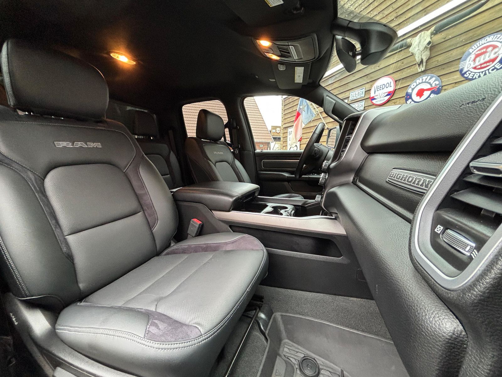 Dodge RAM 1500 5,7L Gen5 Hardtop QuadCab Leder