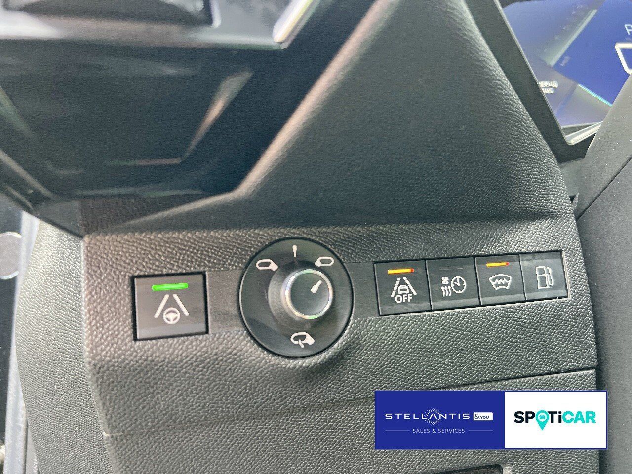 DS Automobiles DS 7 Crossback E-Tense Hybrid Louvre S&S (EU6d)