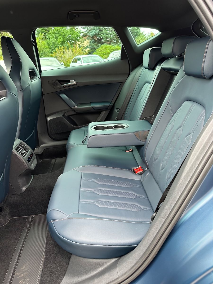 Cupra Formentor VZ5 4Drive - Samsaru's Car Outlet