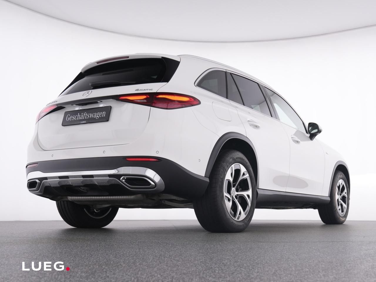 Mercedes-Benz GLC 300 e 4M AVANTGARDE+PANO+AHK+FAHRASS+KEYLESS