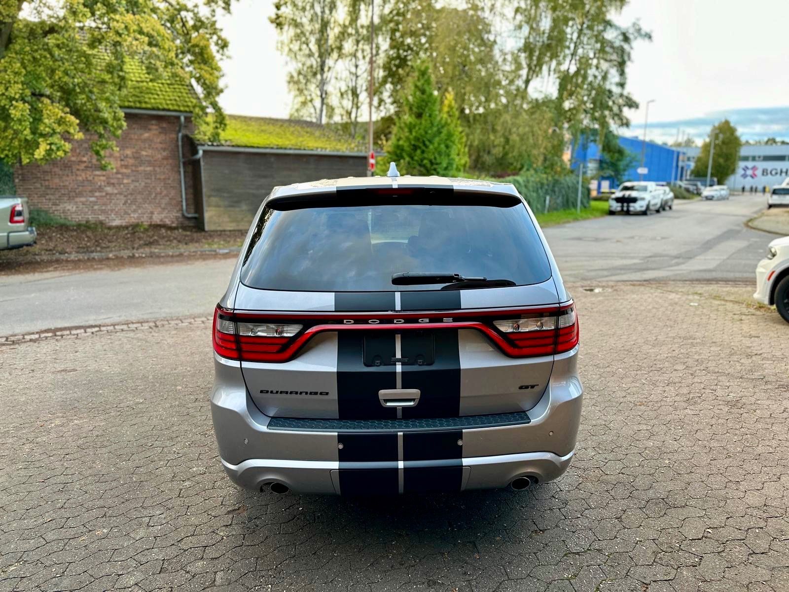 Dodge 3,6 V6*LED*PDC*LEDER*7 SITZER*20 ZOLL*NAVI*