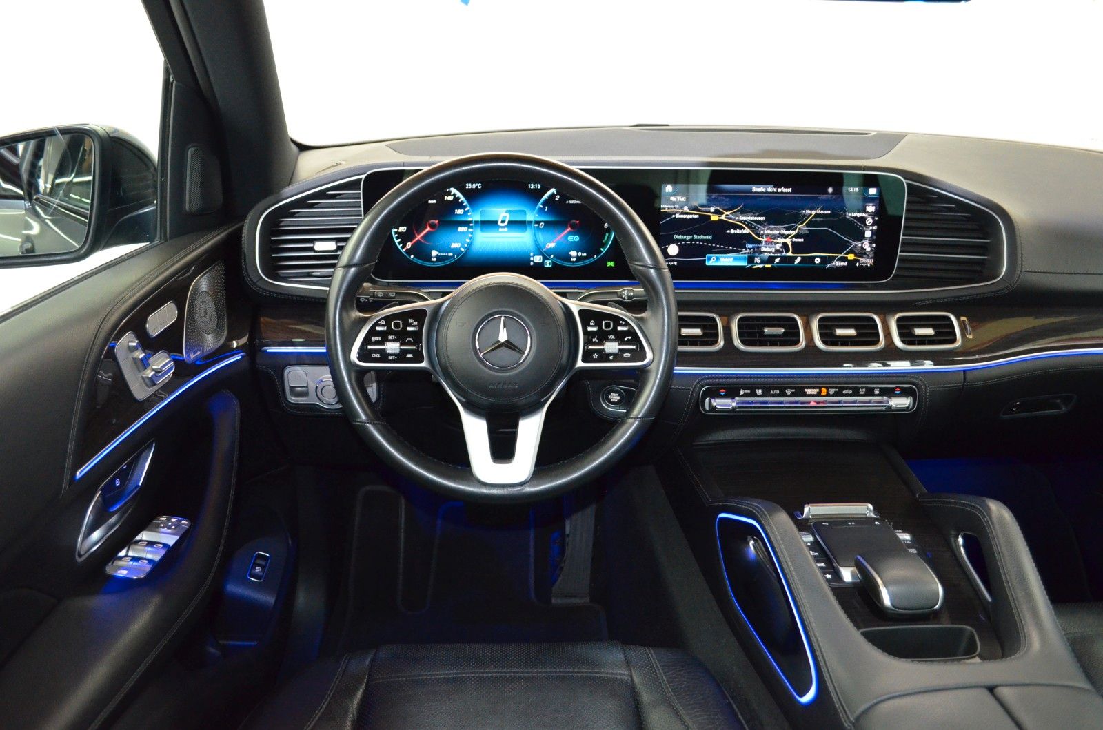 Mercedes-Benz GLE 350 DE 4M AMG-LINE"PANO"DTR+"MASSAGE"SOUND"