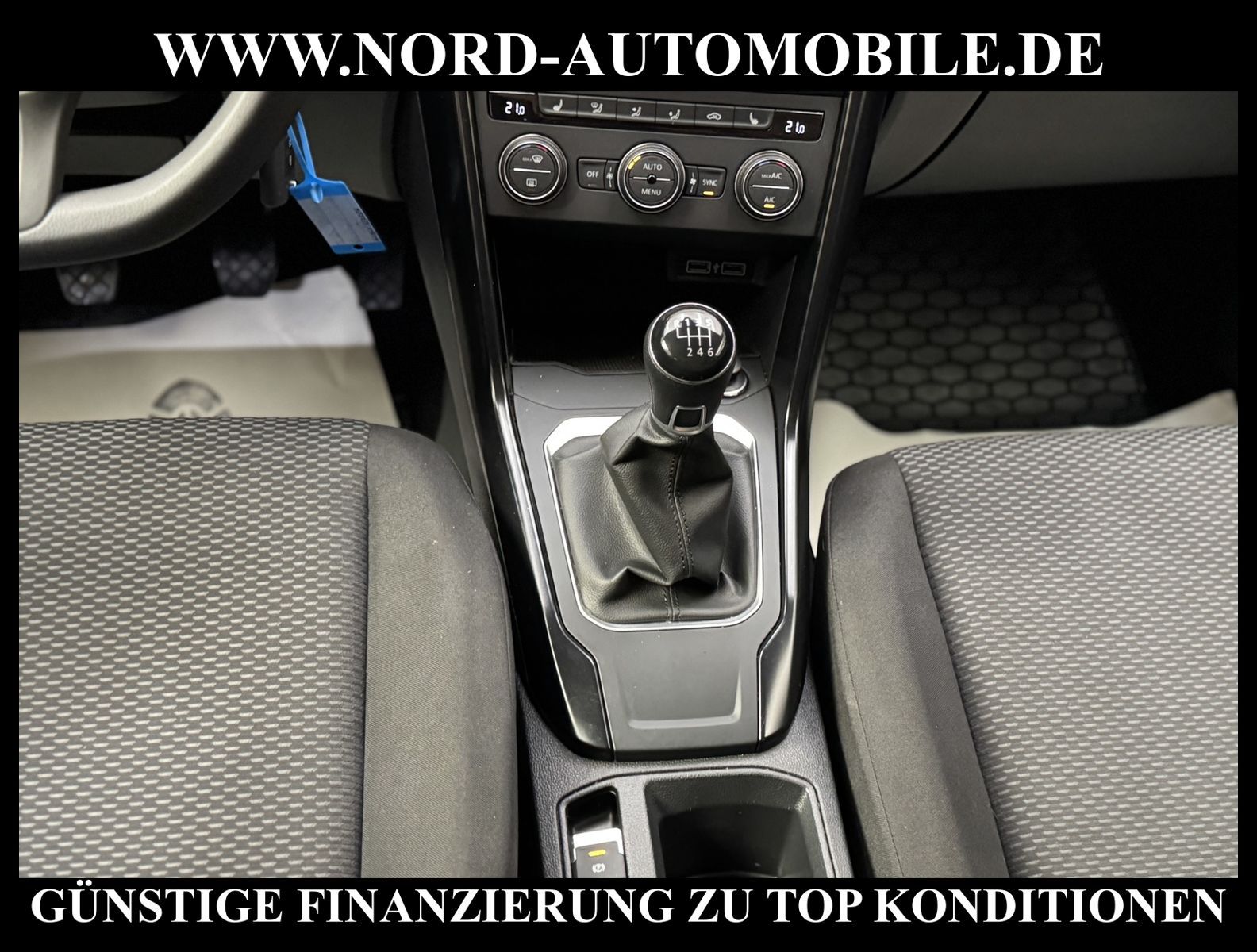 Volkswagen T-Roc 1.0 TSI - Samsaru's Car Outlet