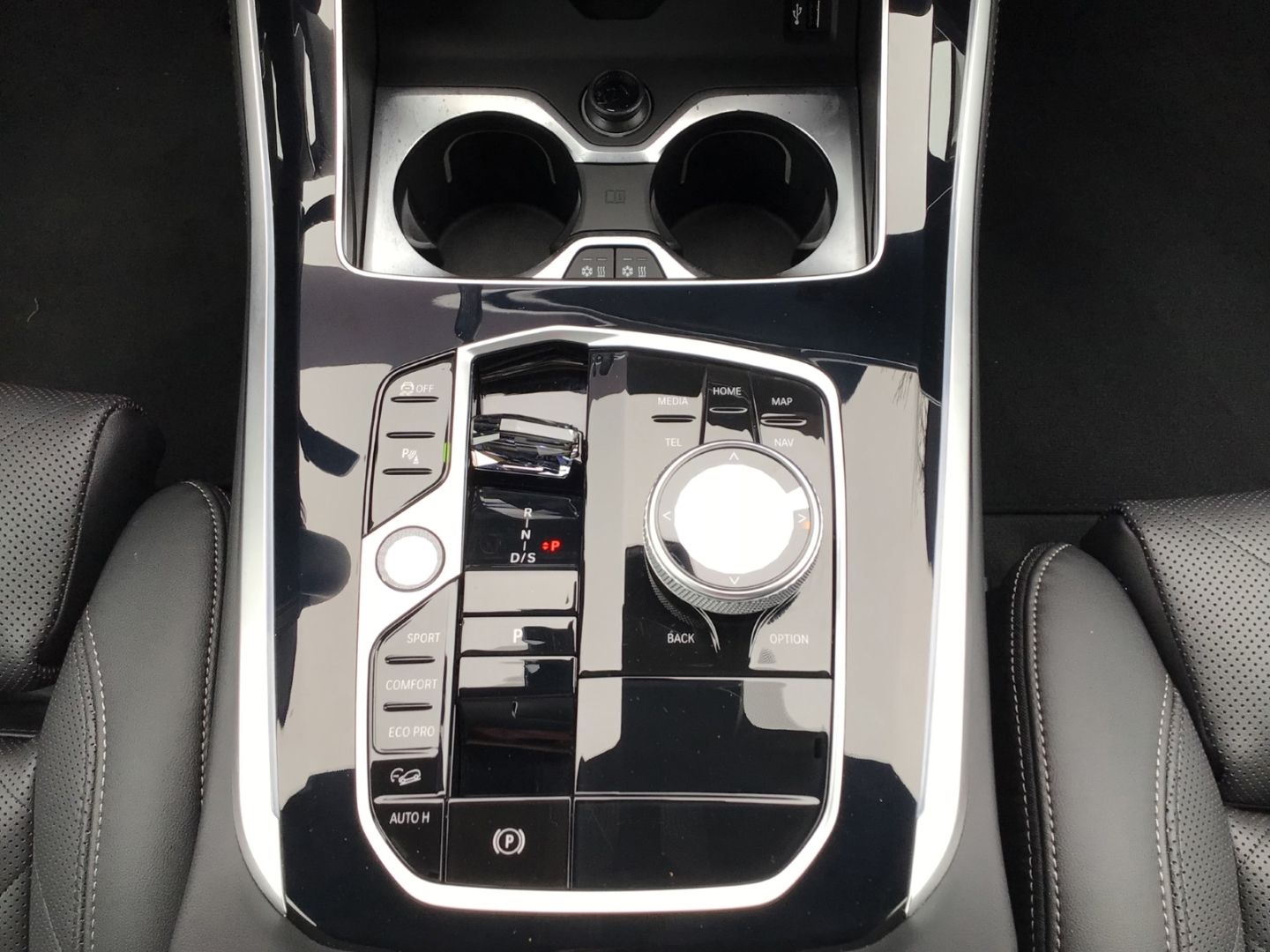 BMW X5 xDrive40d M Sport Pro AHK/ACC/Panorama/Massag