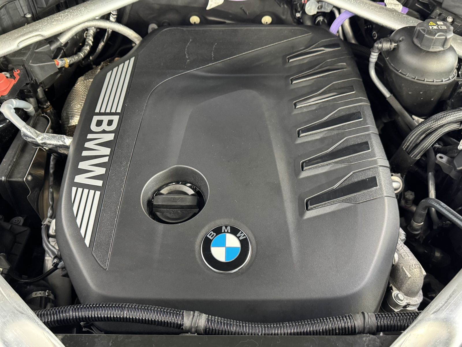 BMW X6 xDr30d M Sport Pro 22'' Sitzlüft. ACC 360°AHK