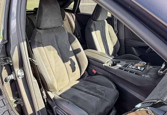 DS Automobiles DS7 Crossback 1.6 PureTech 180 Performance Line