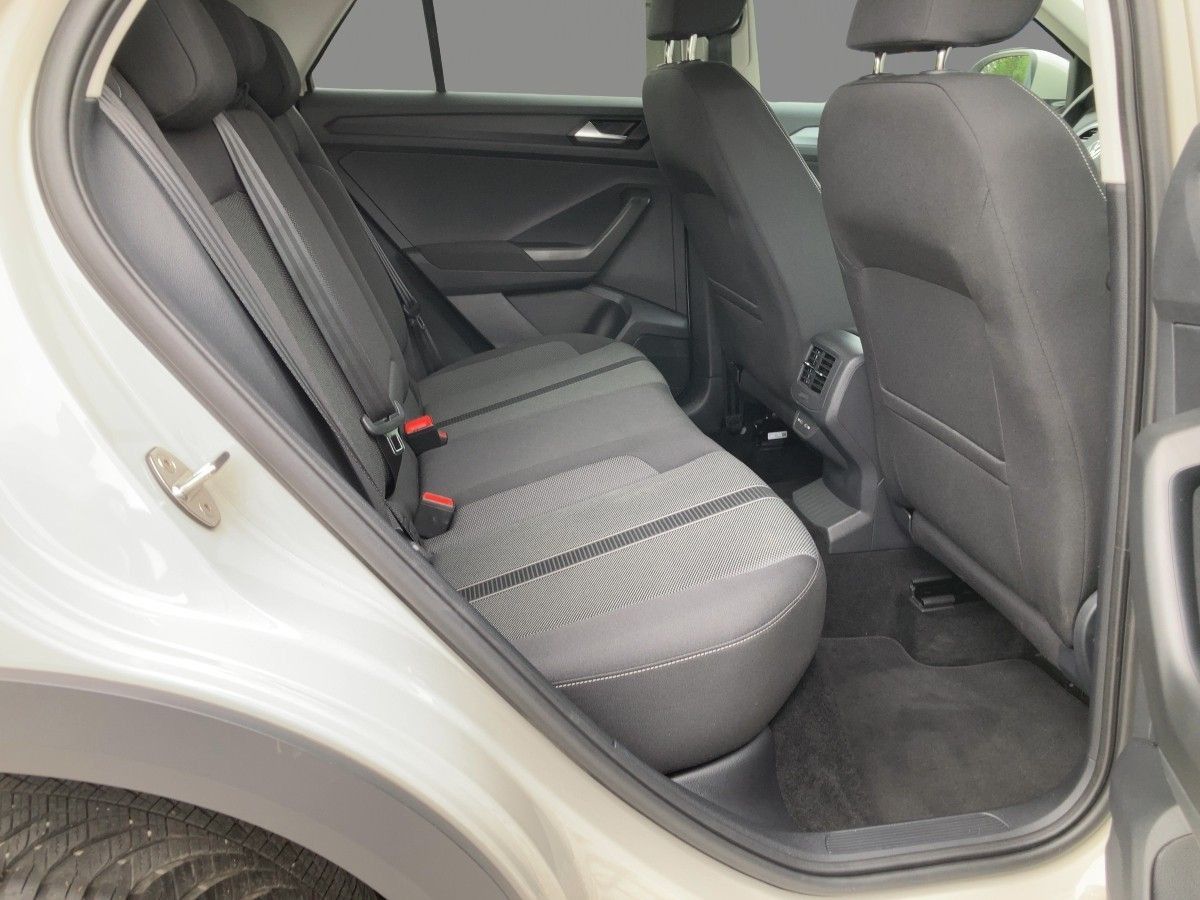 Volkswagen T-ROC 1.0 TSI LIFE - Samsaru's Car Outlet