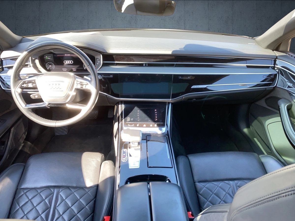 Audi A8 60 TFSI e quattro - Samsaru's Car Outlet