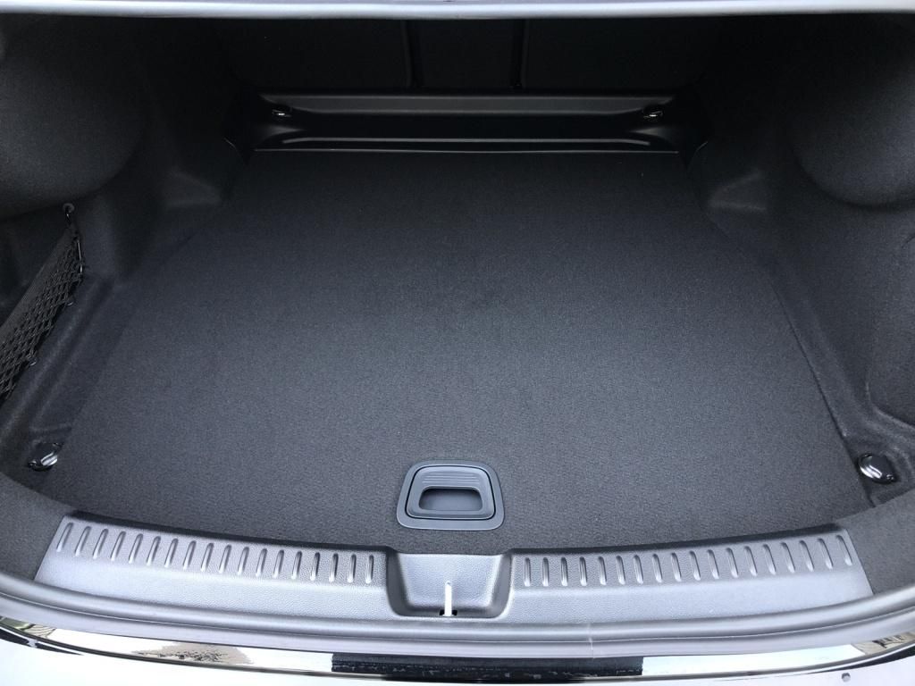 Mercedes-Benz E 450 d 4MATIC AMG+ILS+MBUX+Superscreen+Burm+AHK