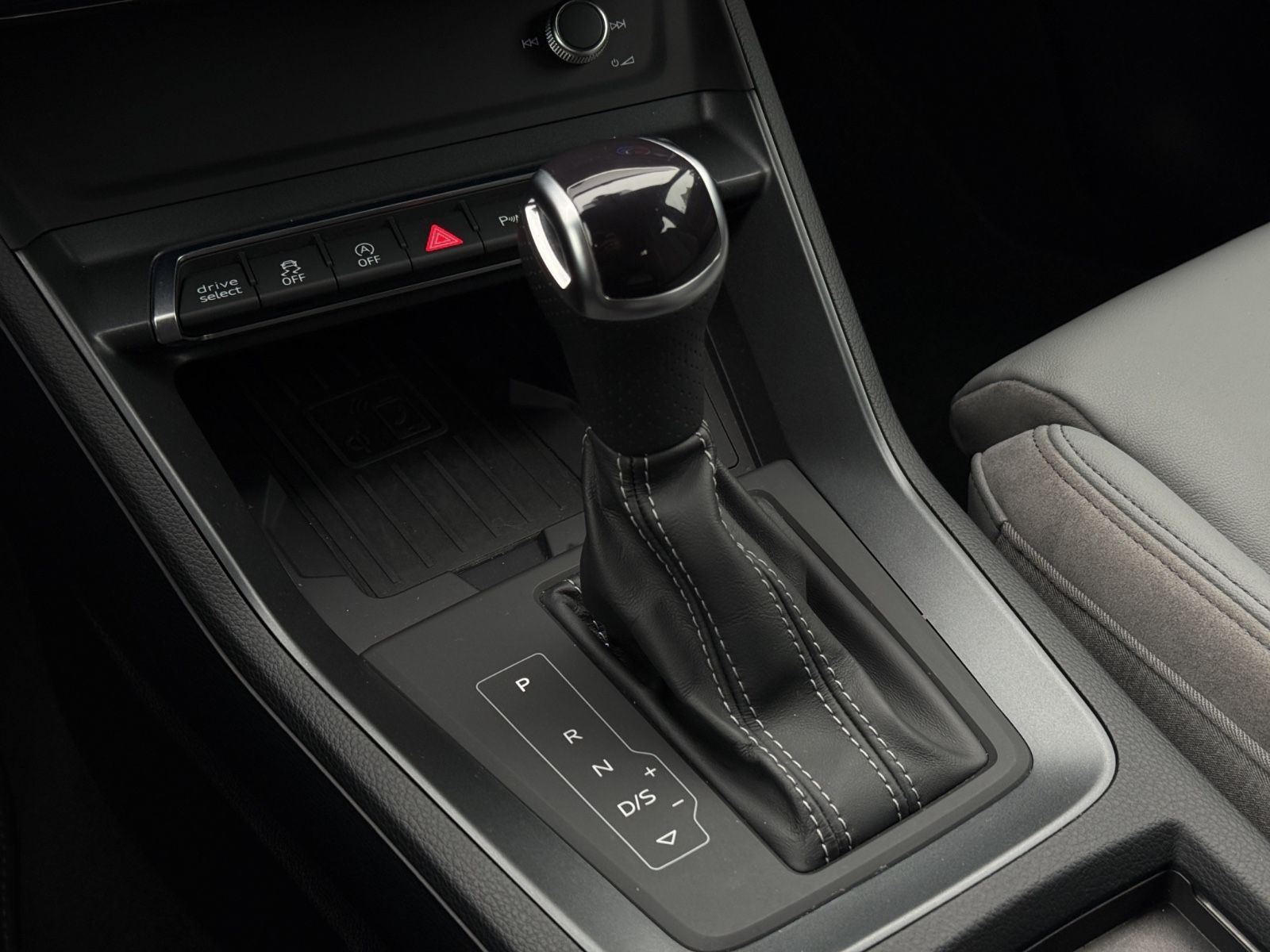 Audi Q3 quattro 2x S Line I LederI 8fach I Garantie