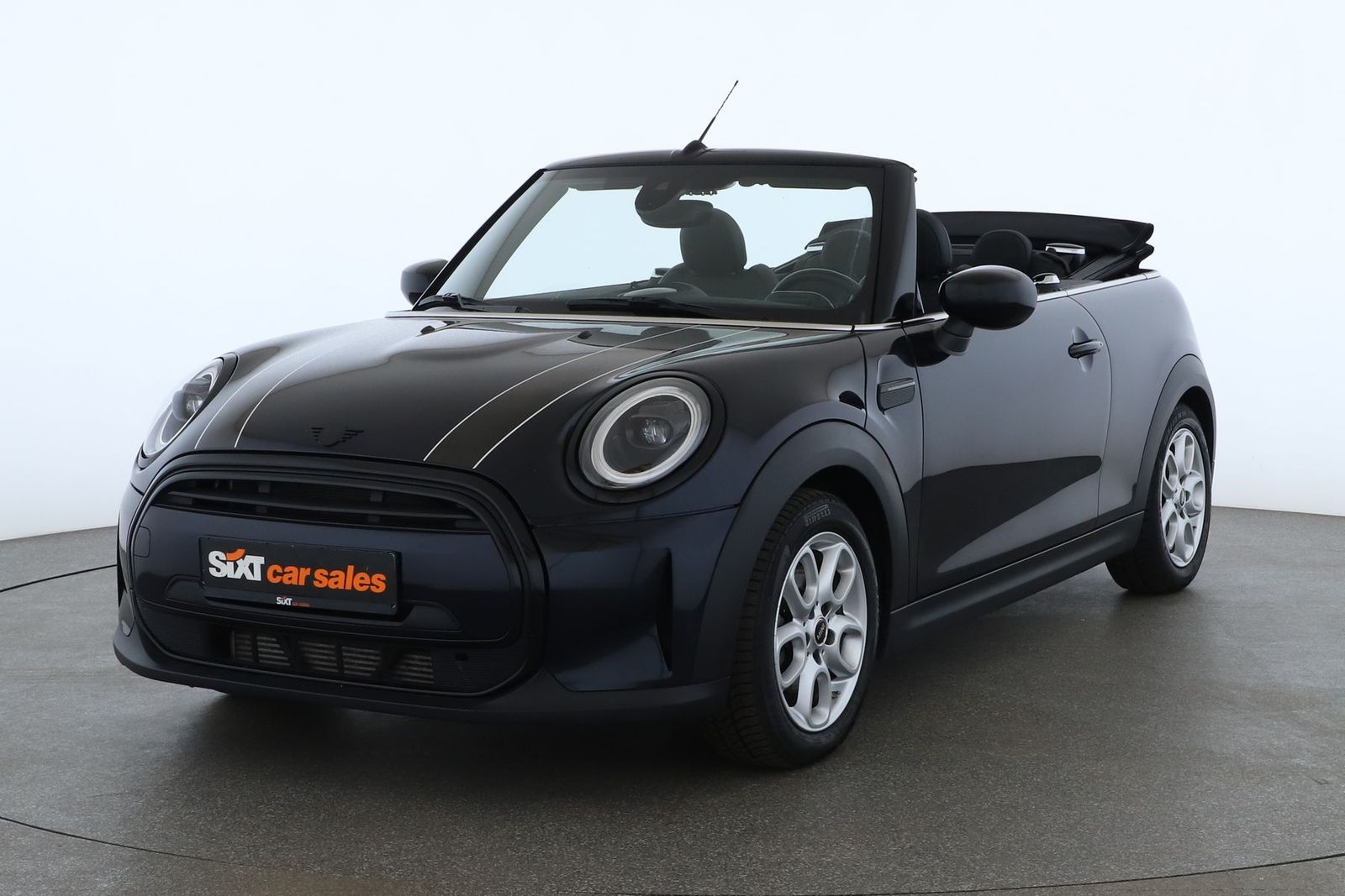 MINI Cooper Cab. Classic Trim - Samsaru's Car Outlet